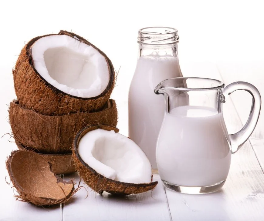 Guide to Making Homemade Coconut Milk Recipe